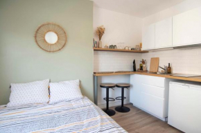Charming Studio Of 14m In The Heart Of Lyon